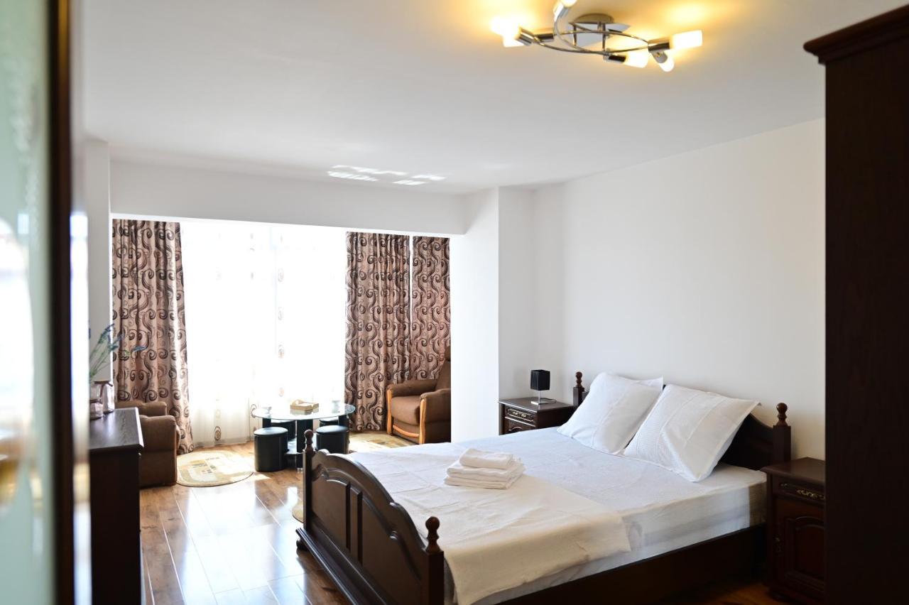 Vacation Apartment With Free Parking Sibiu Exterior photo